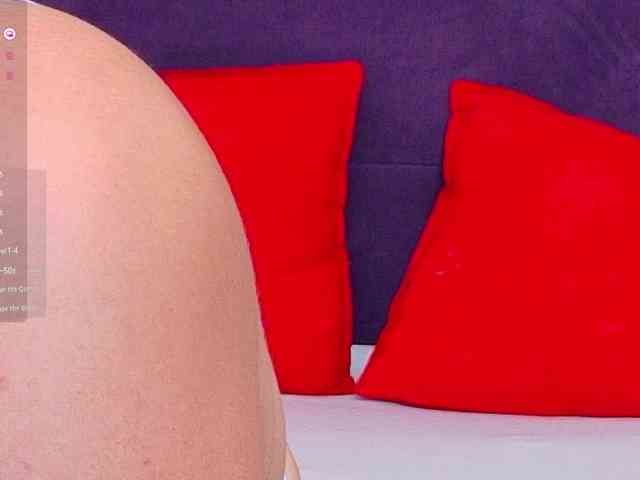 KarinaNoire webcam