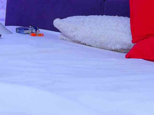 KarinaNoire webcam