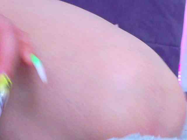 KarinaNoire webcam