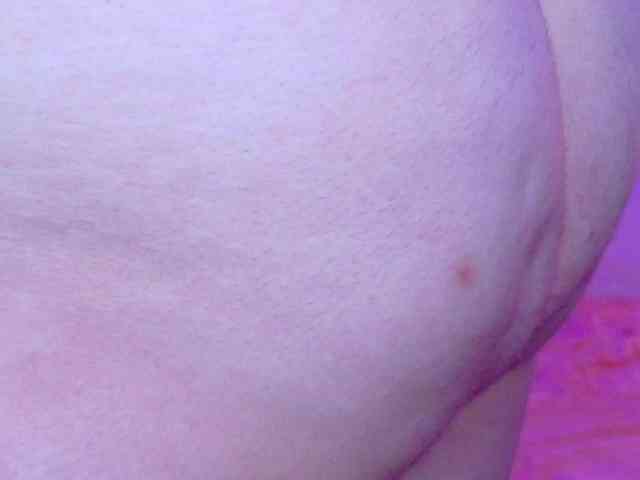 KarinaNoire webcam