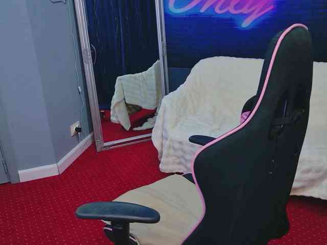 KarinaNoire webcam
