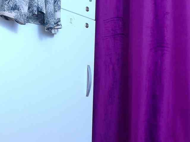 KarinaNoire webcam