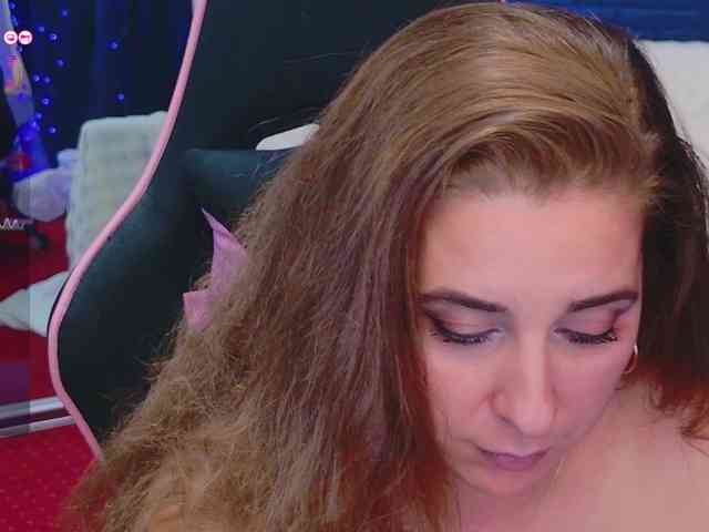 KarinaNoire webcam