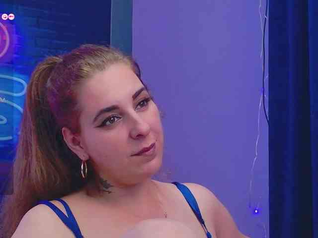 KarinaNoire webcam