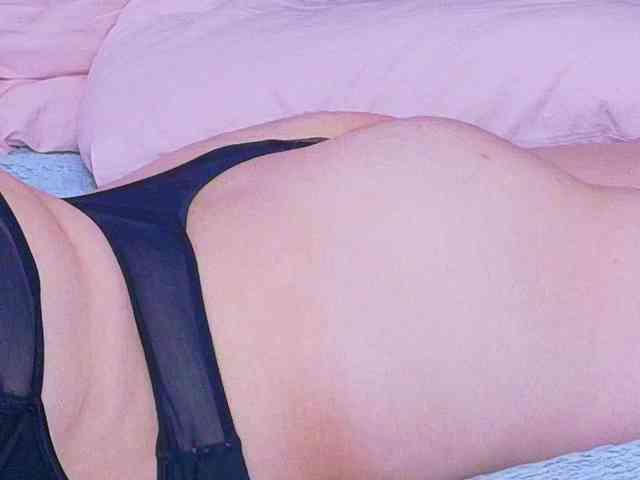 KarinaNoire webcam