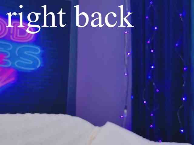 KarinaNoire webcam