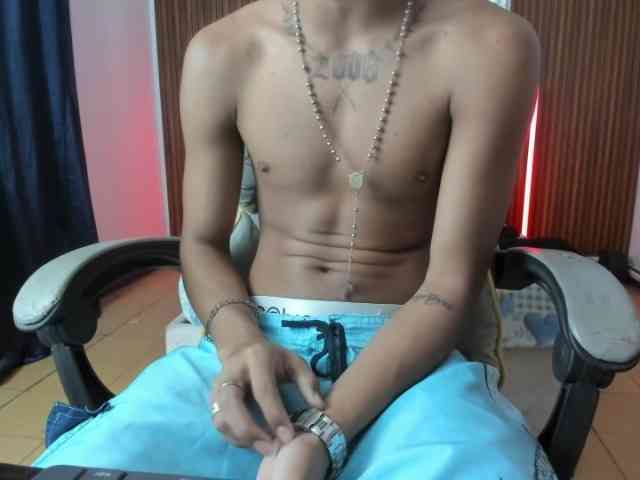 juan-mhata Sex Cam Show