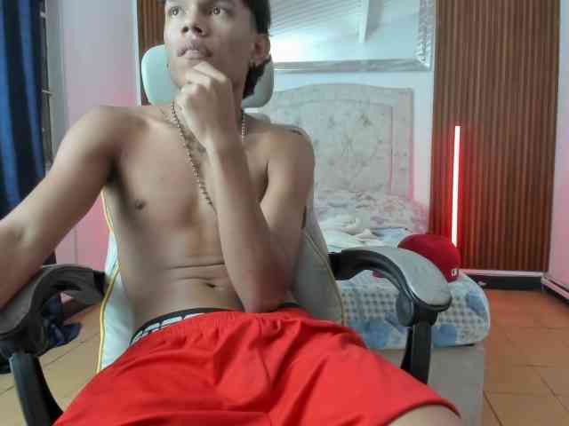 juan-mhata Sex Cam Show