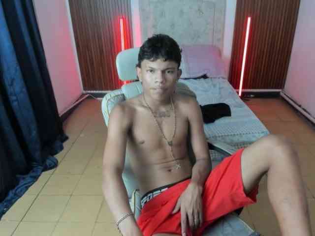 juan-mhata Sex Cam Show
