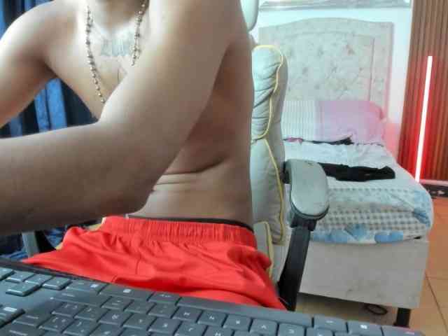 juan-mhata Sex Cam Show