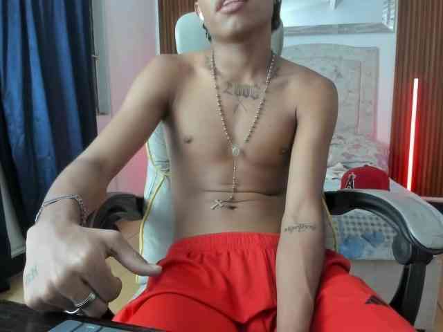 juan-mhata Sex Cam Show