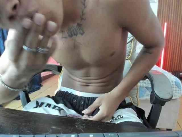 juan-mhata Sex Cam Show