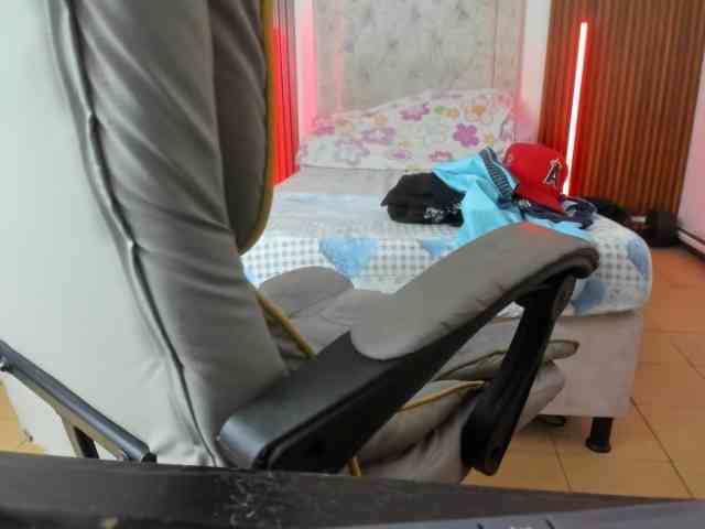 juan-mhata Sex Cam Show