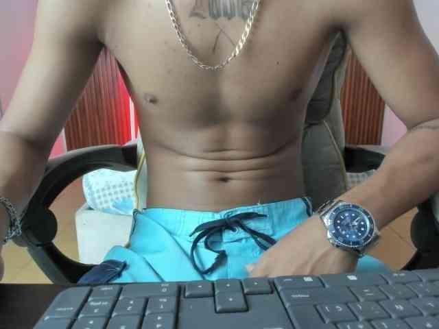 juan-mhata Sex Cam Show