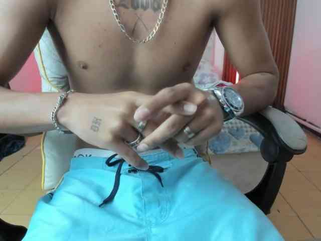 juan-mhata Sex Cam Show