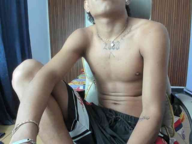 Juan-mhata's cam show statistics and live stream