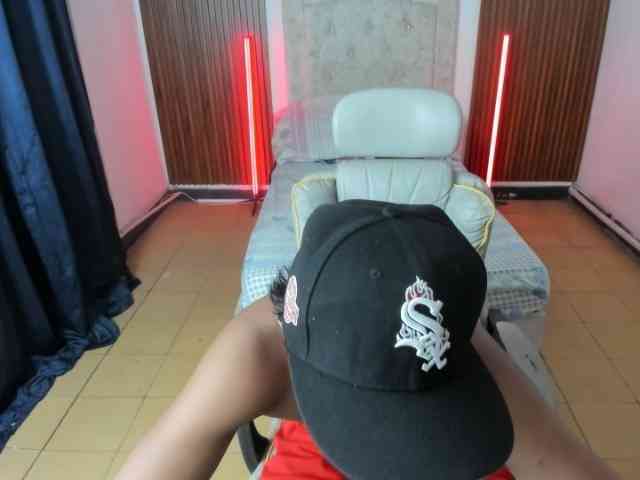 juan-mhata Sex Cam Show