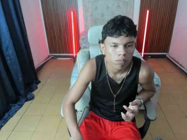 juan-mhata Sex Cam Show
