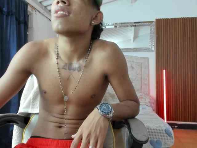 juan-mhata Sex Cam Show