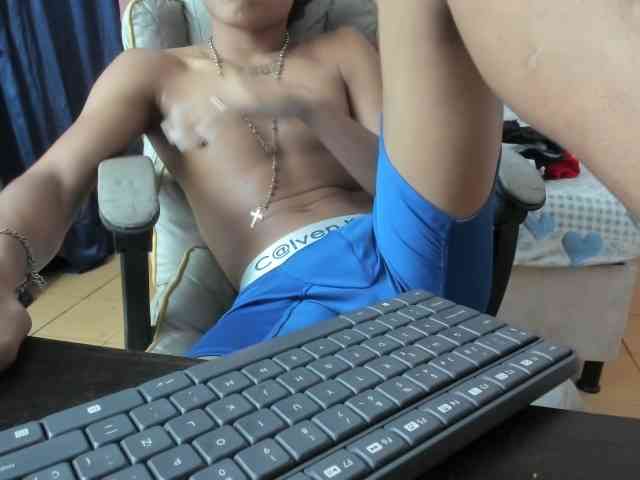 juan-mhata Sex Cam Show