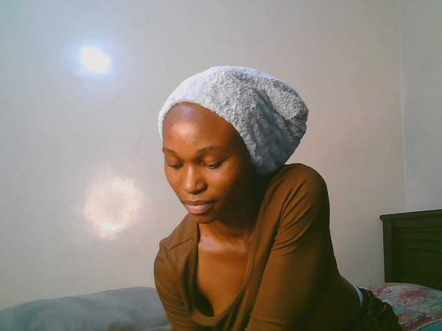 cute-tasha live cam on BongaCams