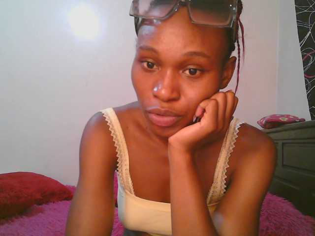cute-tasha live cam on BongaCams