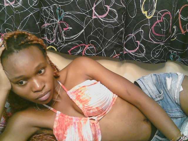 cute-tasha live cam on BongaCams