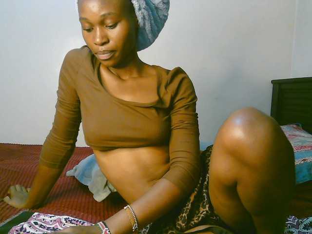cute-tasha live cam on BongaCams