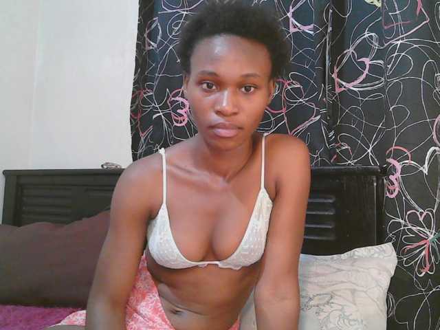 cute-tasha live cam on BongaCams