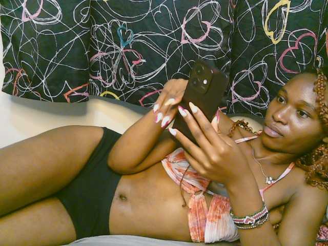 cute-tasha live webcam show