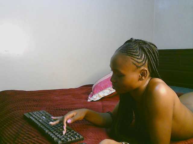 cute-tasha live cam on BongaCams
