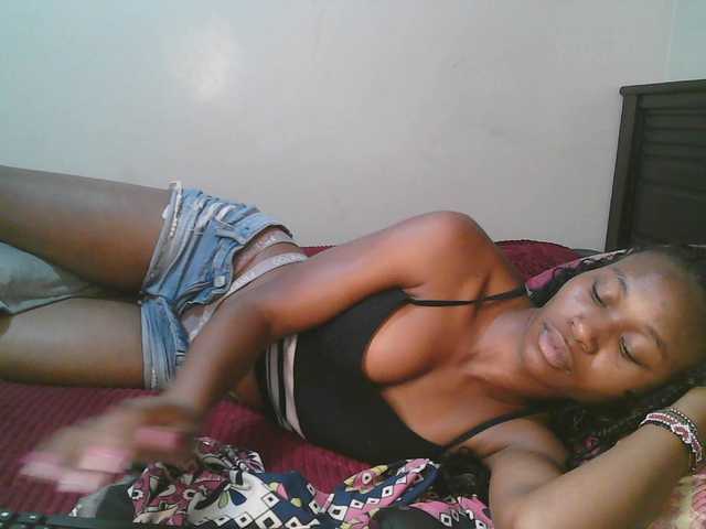 cute-tasha live cam on BongaCams