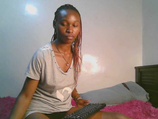 cute-tasha live cam on BongaCams