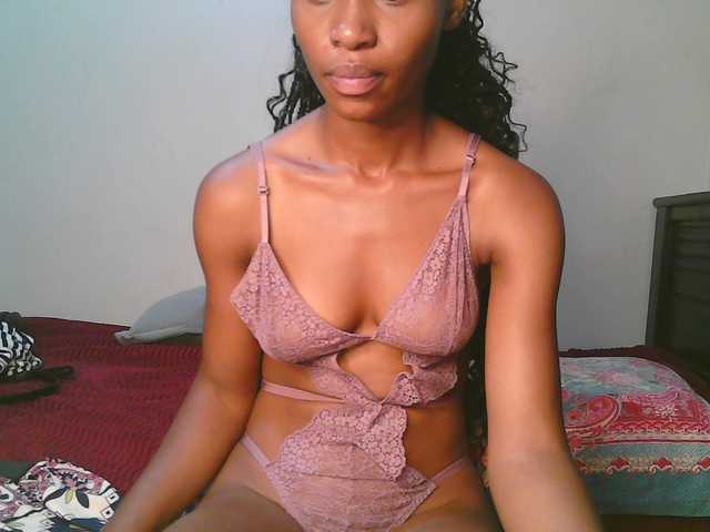 cute-tasha live cam on BongaCams