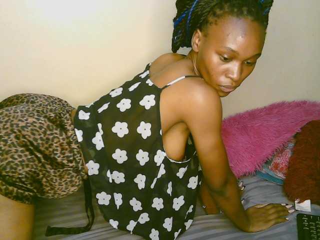 cute-tasha live cam on BongaCams