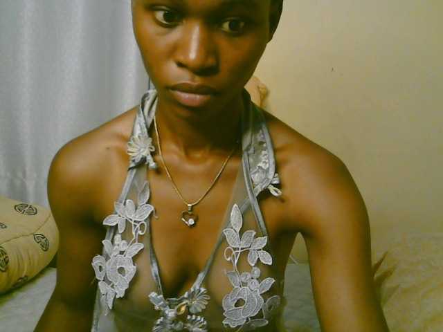 cute-tasha live cam on BongaCams