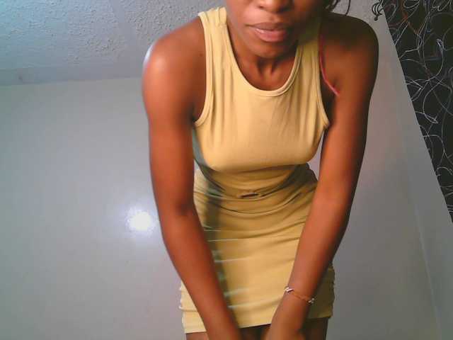 cute-tasha live cam on BongaCams