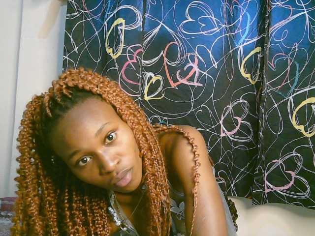cute-tasha live cam on BongaCams
