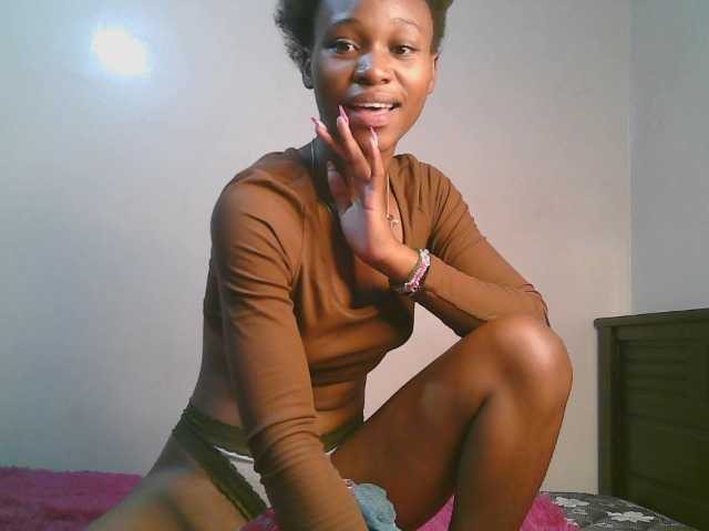cute-tasha live webcam show
