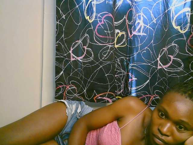 cute-tasha live cam on BongaCams