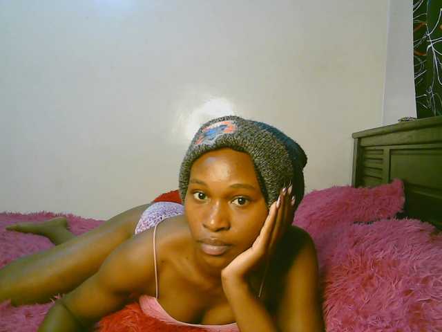 cute-tasha live cam on BongaCams