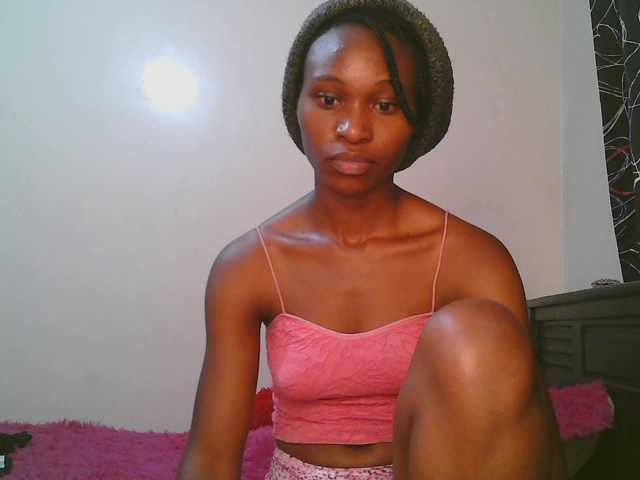 cute-tasha live cam on BongaCams