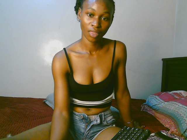 cute-tasha live cam on BongaCams