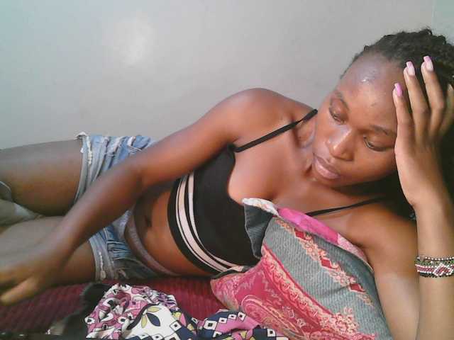 cute-tasha live cam on BongaCams