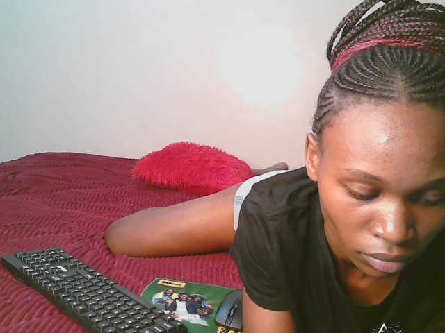 cute-tasha live cam on BongaCams