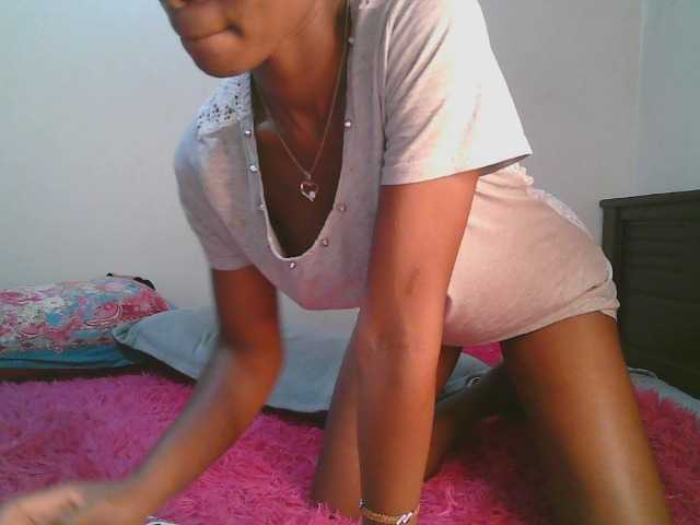 cute-tasha live cam on BongaCams