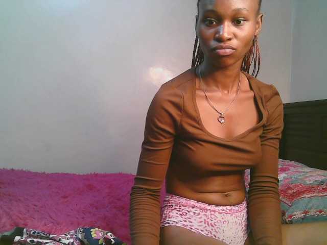 cute-tasha live cam on BongaCams