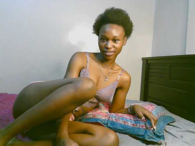 cute-tasha live webcam show