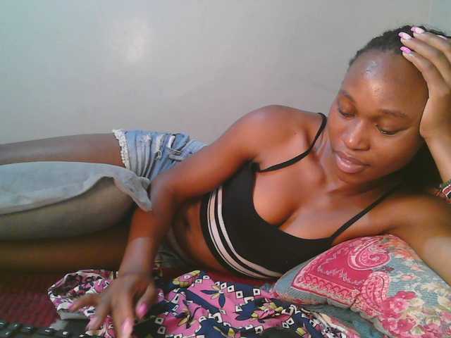 cute-tasha live cam on BongaCams