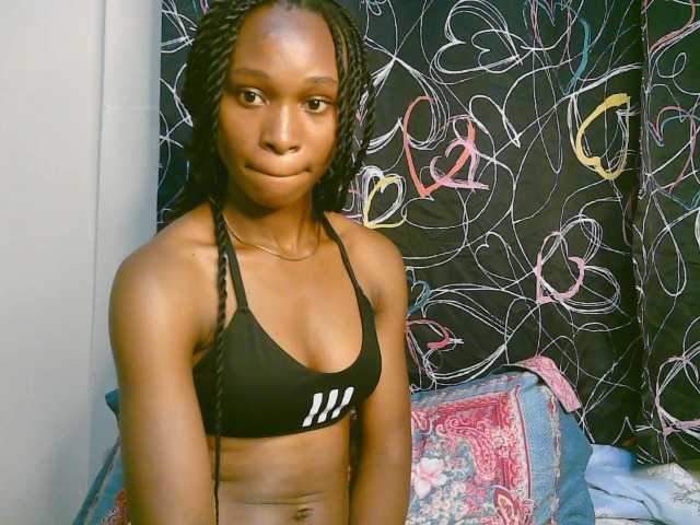 cute-tasha live cam on BongaCams